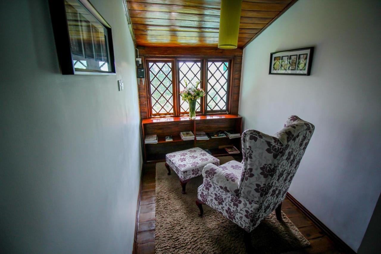 נוארה אליה Brockenhurst Bungalow מראה חיצוני תמונה