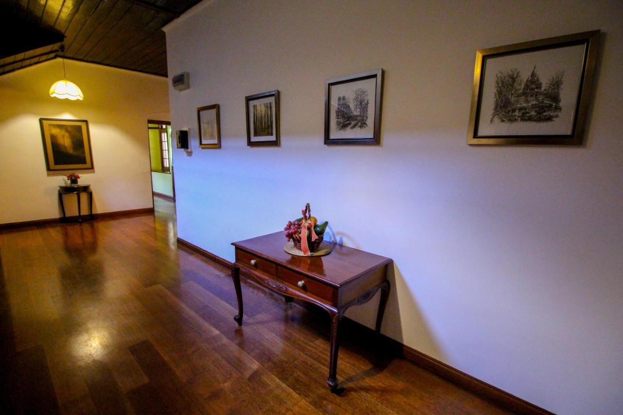 נוארה אליה Brockenhurst Bungalow מראה חיצוני תמונה