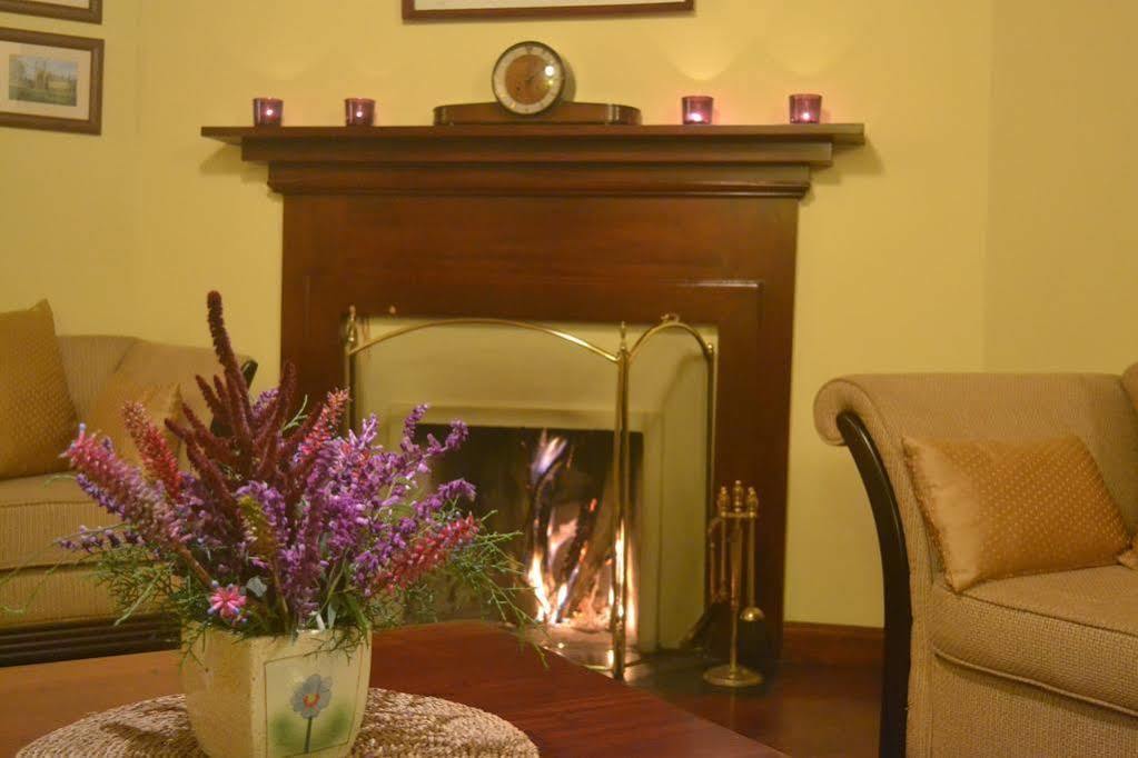 נוארה אליה Brockenhurst Bungalow מראה חיצוני תמונה
